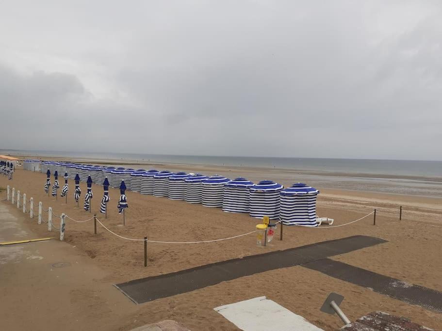 Cabourg Charmant Studio Centre Ville Rue De La Mer Buitenkant foto